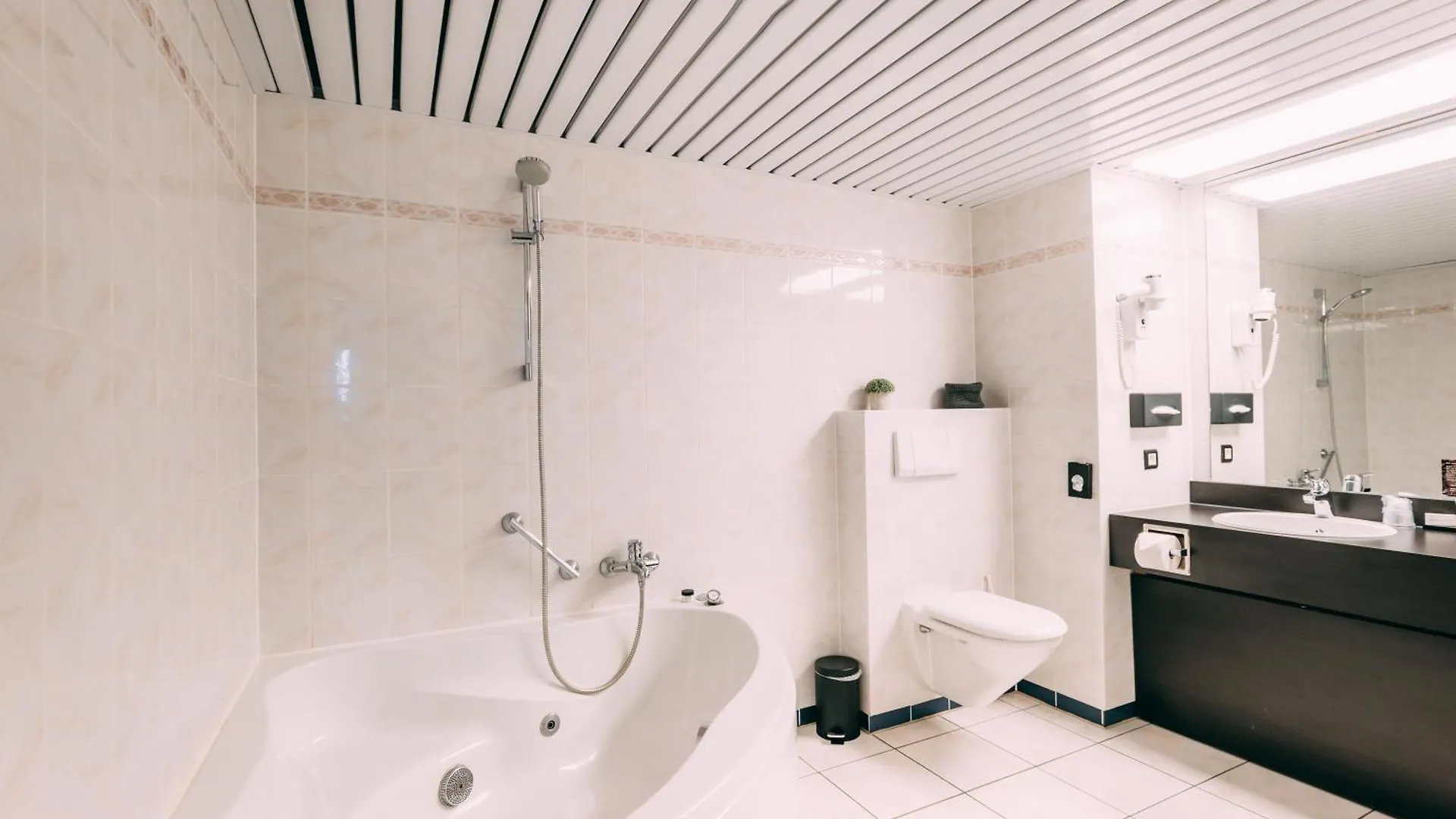 Hotel Ter Elst Edegem 3*,  Belgium